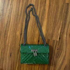 Kurt Geiger London Green Quilted Crossbody The Brixton Bag with Chain Strap